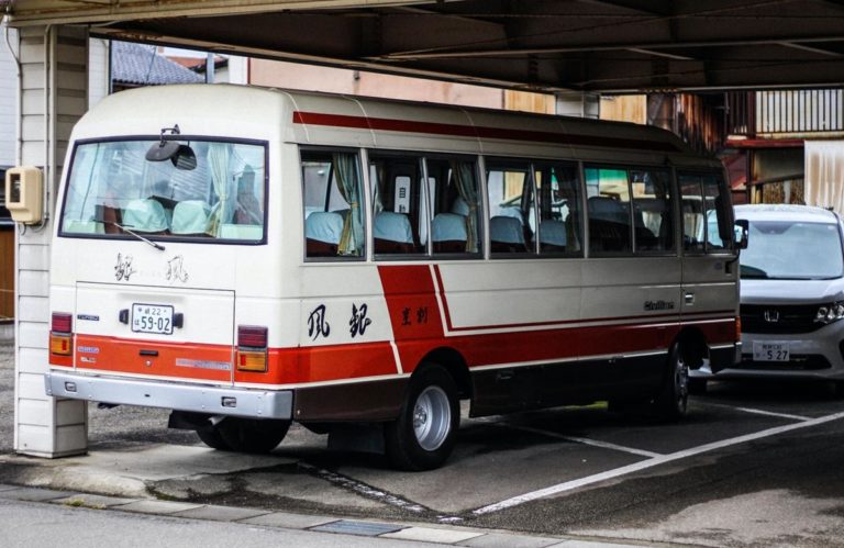 Wygodne środki transportu na trasach międzynarodowych